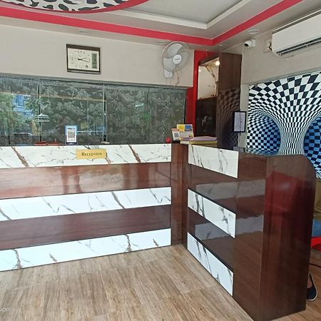 Trisplanet Hotel Kalyani Kültér fotó