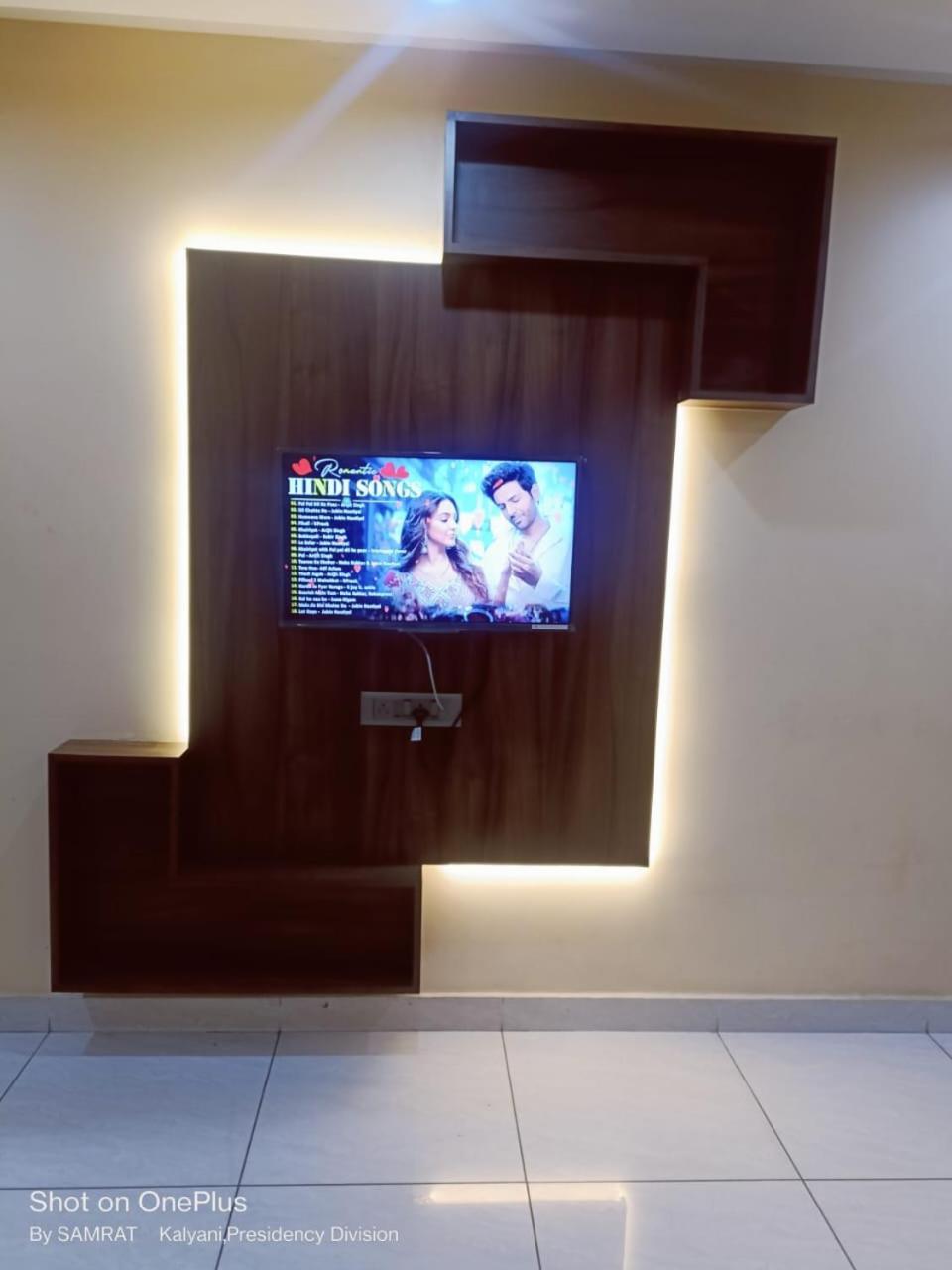 Trisplanet Hotel Kalyani Kültér fotó